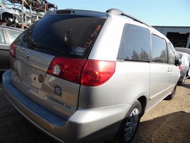 2006 Toyota Sienna Silver 3.3L AT 2WD #Z22981
